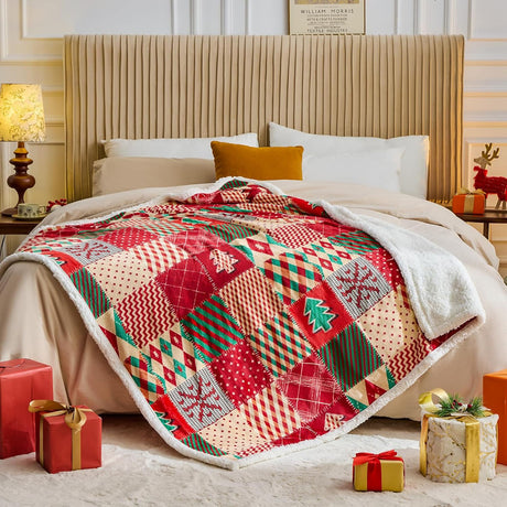Christmas Throw Blanket, Christmas Decorations Gifts for Women, Sherpa Flannel Fleece Winter Holiday Blanket, Fluffy Cozy Soft Christams Throws for Couch Sofa Bed, DoubleDeer, 50