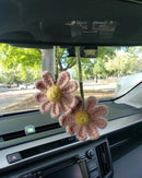Women's Crochet Daisies Car Accessories Cute Rearview Mirror Pendants Handmade Daisy Flower Gifts Crochet Lovers Car Decoration Car Interior Aesthetics (Pink)