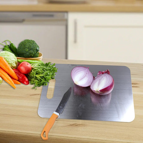 Titanium Cutting Board for Kitchen, Food-Grade 304 Stainless Steel Cutting Board, Suitable for Meat, Fruits and Vegetables (15.1 × 11 inches and 13.4 × 9 inches)