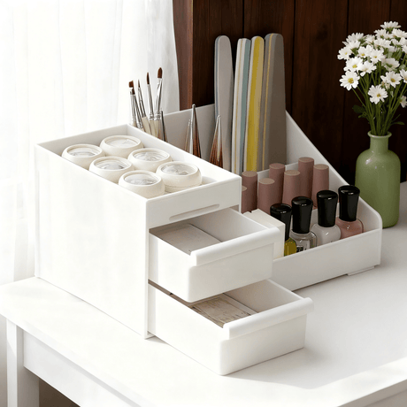 White Multi-Compartment Large-Capacity Desktop Storage Box Keeps vanity tables and desks neat and organized—lipsticks, masks, makeup brushes all stored in one box. Easy access, seamlessly fits into various settings.