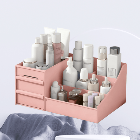 White Multi-Compartment Large-Capacity Desktop Storage Box Keeps vanity tables and desks neat and organized—lipsticks, masks, makeup brushes all stored in one box. Easy access, seamlessly fits into various settings.