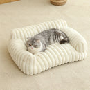 white Comfortable Cat Sofa, Cute and Soft Cat Bed, Cat House Breathable Cat Sleeping Basket, Suitable for Large, Medium, and Small Cats for Year-Round Sleeping Use, Cozy Pet Bed, Cat Furniture, Modern Pet Furniture, Fashionable Cat Perch, Comfortably Fill