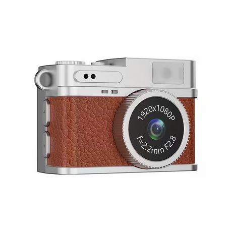 Mini camera retro version, wearable mini camera - 1080P high-definition video, 0.96-inch IPS screen, LED fill light, 17.5-gram ultra-light portable, suitable for Vlog shooting and travel, small pocket-sized photo recorder with 32GB card - small compact mi