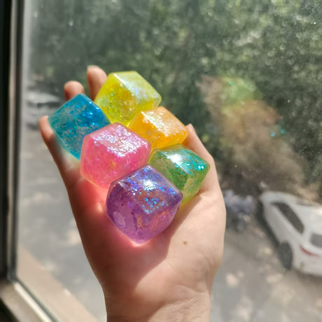 3-piece set, stress relieving simulation ice cube squeezer, popular malt sugar slow rebound cube, high transparency creative venting toy, color random