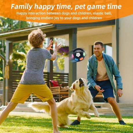 Football-shaped pet dog toys, sturdy and durable tooth-grinding training toys, squeaking sound toys