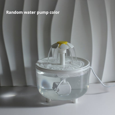 Large capacity cat water fountain, USB low voltage powered automatic pet water feeder, suitable for a variety of pets, safer