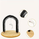 Cat grooming and scratching toys that cats can't resist - Cat Arch Self-Groomer: pamper your cat with massages and grooming brushes!