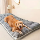 Christmas. A holiday gift for the dog. A warm dog bed in winter. Dog kennel. Dog cage mat. Dog cage mat. Comfortable and soft dog mattress. Dog mattress. Pet bed. Pet bed. Pet mat. Suitable for large dogs such as Golden Retrievers and German Shepherds