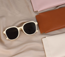 Christmas gift Premium Leather Eyeglass Case with Spring Closure - Multiple Color Options - Refined Craftsmanship（apricot）