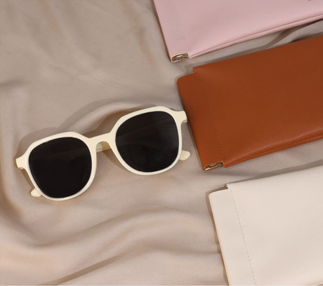 Christmas gift Premium Leather Eyeglass Case with Spring Closure - Multiple Color Options - Refined Craftsmanship（Mocha）