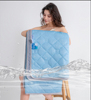 Christmas gifts for loved ones
 Aussie Summer Cooling Quilt – 4 Sizes, Breathable, Lightweight & Skin-Friendly for Refreshing Sleep All Season(150cm*200cm)