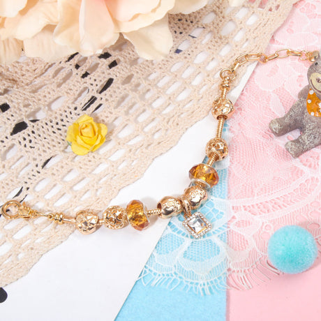 Golden Heart Zircon Hollow Bead Bracelet with Rhinestone Pendant(21cm)