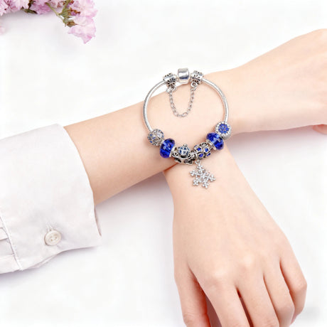 Snowflake Pendant Bracelet - Blue Cat’s Eye & Glass Beads, Zinc Alloy with Rhinestone Silver Carved Charms(19cm)