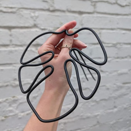 Monstera-Shaped Reusable Sturdy Alloy Plant Support for Indoor and Outdoor Plants Compatible with Flow