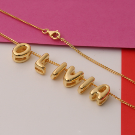 Custom letter necklace with a complete set of letter beads from A to Z, 10mm heart pendant, three colors available, chain accessory included - Gold