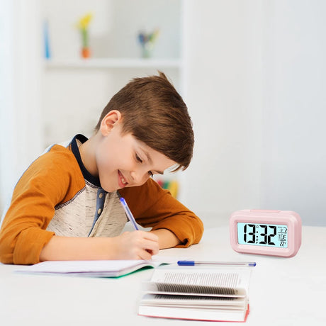 Wekker Digital Alarm Clock - Children's Clock - Wekker - Wekker Children's Alarm Clock - Travel Alarm Clock - LED Display Clock - Adjustable 12/24 Hour Snooze Function, Temperature, Date, Time - Portable Alarm Clock - Pink