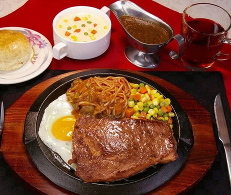 Gravy Boat - 240 ml - Pouring Jug - Stainless Steel Gravy Pitcher - Food-grade stainless steel gravy jug for juices, sauces, and roasting gravies