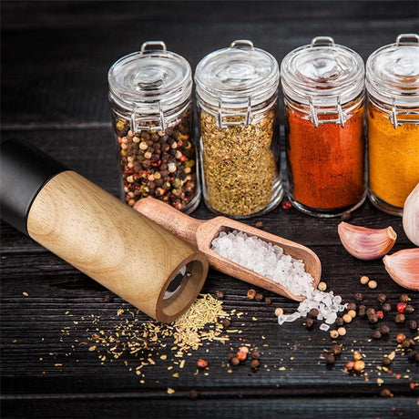 Salt and Pepper Mill — Wooden Pepper Mill — Premium Salt and Spice Mill — Wooden Salt Mill with Adjustable Ceramic Core — Manual, Refillable Salt and Pepper Mill for Spices/Sea Salt/Chili/Pepper (Black)