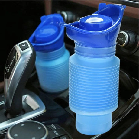Compact, foldable travel urinal - blue - 750ml