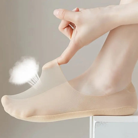 4 Pairs of Cooling Socks for Women | Invisible Socks | Fabric Socks | Soft & Lightweight | Boat Socks | Size 36-42 | Beige