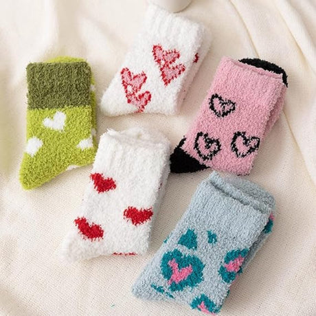 5 pairs - Warm Winter Socks - Plush Socks - House Socks - Non-slip Socks - Fluffy Socks - Fuzzy Slipper Socks - Sleep Socks - Coral Fleece Sleep Socks - Soft Bed Socks for Women - For Cold Nights - Cute Cat and Heart Pattern