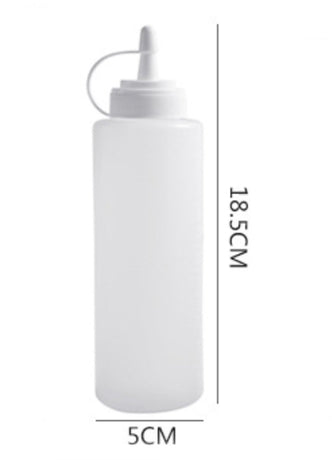 4 pieces - 200 ml - Dosing bottle - Squeeze bottle - Sauce bottle - Garnish bottle - Plastic - White - with spout cap - Leak-proof lids - With check marks - For garnish, sauce or batter