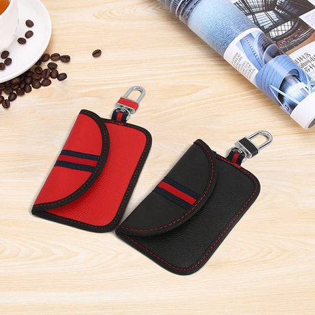 RFID Anti-theft Car Key - 2 pieces - Protective cover - Car key - Anti-theft - With hook - Car key bag - Key bag - Security - Black/Red