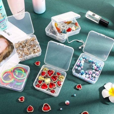 6 Pieces - Small Clear Plastic Storage Box Containers with Hinged Lids - L 5.5 x W 5.5 x H 2cm - Mini Boxes for Pills, Beads, Jewelry & Hobby Items - Stackable Mini Tubs - Transparent
