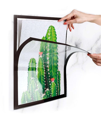 Magnetic frame for diamond painting 30x40 cm - Self-adhesive - 2 pieces