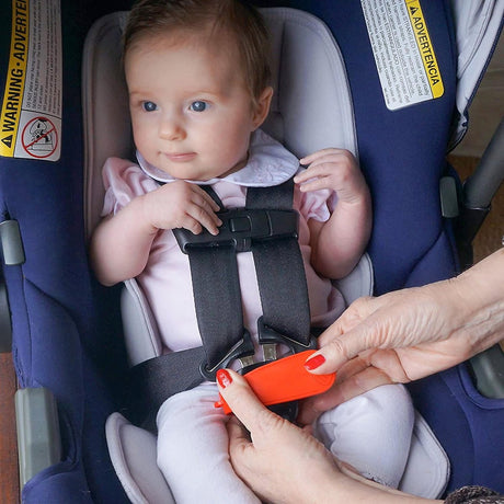 Car Seat Buckle Release Tool - Easily releases child seat buckles - Simple tool for parents, grandparents, and older children