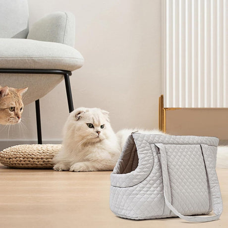 Pet Carrier - Small Portable Pet Carrier - Lightweight Cotton Winter Pet Carrier - Take Your Pet With You - Suitable for Cats, Puppies and Kittens
