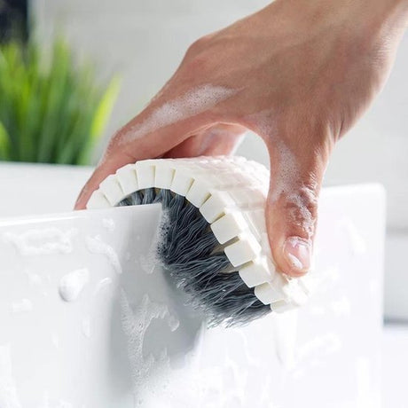 Brush - Multifunctional cleaning brush - Sturdy hand brush with stiff bristles - Multiple flexible brush heads - Suitable for cleaning bathtubs, kitchens, faucets and corners - Set of 2 - White