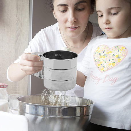 Flour Sieve - Stainless Steel Hand Flour Sieve - Manual Flour Press Cup for Home Kitchens - Large Baking Sieve Cup - For Icing Cake Flour - Silver