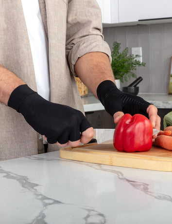 Rheumatism Gloves - Compression Gloves - Unisex - Osteoarthritis - Rheumatism - Arthritis - RSI - Carpal Tunnel Syndrome - XL - Copper Half Finger