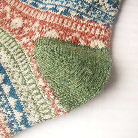 Winter Socks - 5 Pairs of Thick Wool Socks - For Women and Girls - Breathable and Soft - Multicolor Design