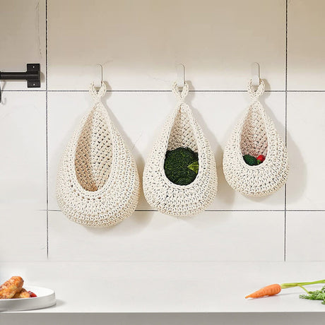 Woven Breads Baskets, Oval Small Fruit Baskets, Stackable Plastic Wicker Baskets for Serving Vegetables, Kitchen, Restaurant, Outdoor, Imitation Rattan, 1 Pcs, 7.48x5.11x2.75 11.02