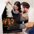 4PCS Oven Mitts and Pot Holders, Silicone Oven Gloves,  Heat Resistant Oven Mitts Sets, Non-Slip Silicone Textured Grip, (Black)