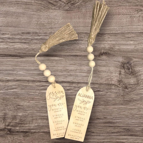 40 Sets Jute Tassels with 3 Wood Beads Natural Jute Rope Burlap Tassels for Christmas Tree DIY Craft Wood Beads Garland Project Wedding Home Party Decorations