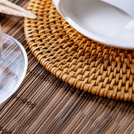 4pcs Trivets for Hot Dishes - Woven Rattan Trivets Hot Pads for Dinning Table,Kitchen Heat Resistant Straw Dish Coasters Placemats Pot Holder (16cm)