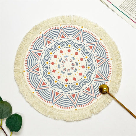 Round Braided Placemats Set of 4, Washable Heat Resistant Non-Slip Cotton Polyester Circle Boho Woven Place Mats for Dining Table Decor, Kitchen, Parties, Family Meals, 16cm