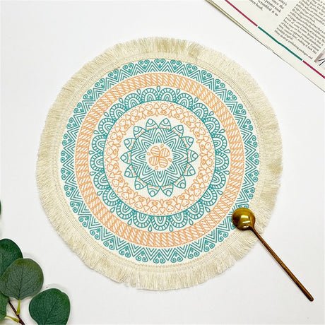 Round Braided Placemats Set of 4, Washable Heat Resistant Non-Slip Cotton Polyester Circle Boho Woven Place Mats for Dining Table Decor, Kitchen, Parties, Family Meals, 16cm