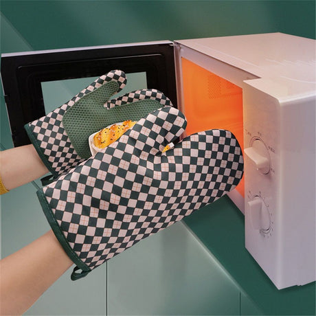 Green Checkered Oven Mitts Heat Resistant, Vintage Retro Checkerboard Cute Oven Mitts, Non-Slip Silicone Kitchen Oven Gloves 1 Pair