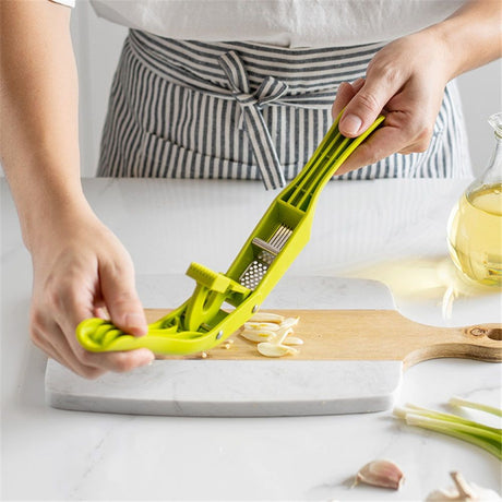 Easy Clean Garlic Press - Lightweight, Easy-to-Use Garlic Mincer & Crusher for Food Prep & Kitchen Accessories, Green