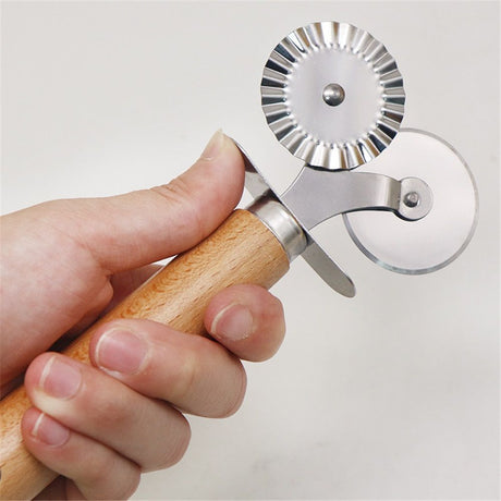 2 pack Pastry Wheel Crimper and Cutter, Stainless Steel, Pasta Cutter Wheel,Dual-Head Baking Tool for Home and Kitchen Use,Ravioli Cutter