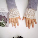 2 pairs Women's Short Lace Gloves Fingerless for Driving Wedding Wrist Length Bridal Prom Gloves（white）
