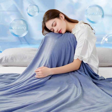 Purple Blanket - 130x150cm Soft Warm Throw for Beds, Sofas & Daily Snuggling