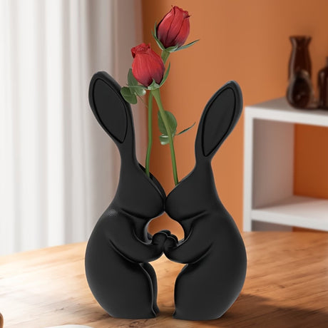 3D printed Easter bunny vase, ceramic-look plastic vase.black.