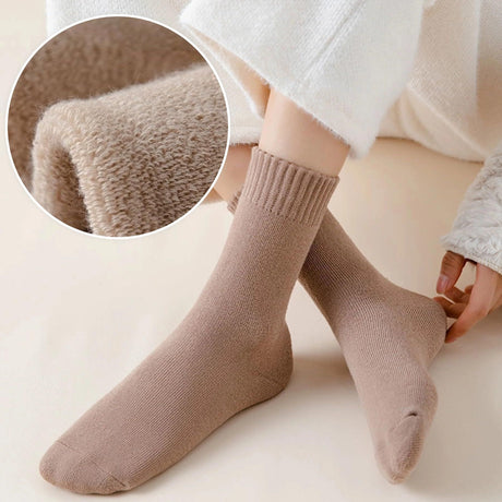 10 Pairs White Thermal Mid-Calf Socks Thermal Mid-Calf Socks - Thick Fleece Lined Winter Socks, Heat Retention Cotton Socks for Men & Women, Cold Weather Cozy Wear
