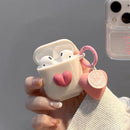 Beige shell + smiling heart pendant AirPods 3