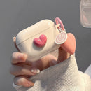 Beige shell + smiling heart pendant AirPods Pro 3